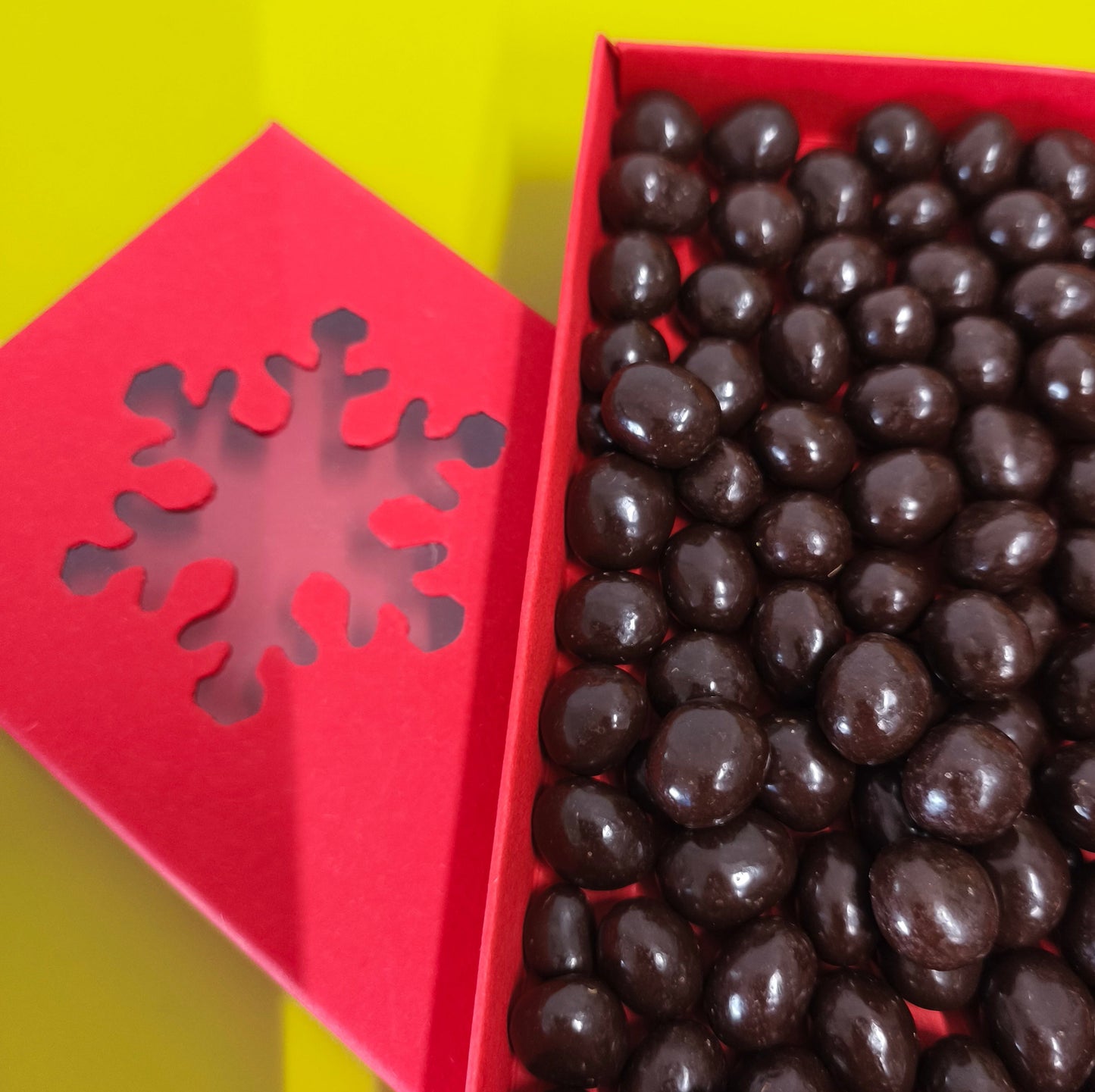 Кофейные зерна в темном шоколаде, 100 г